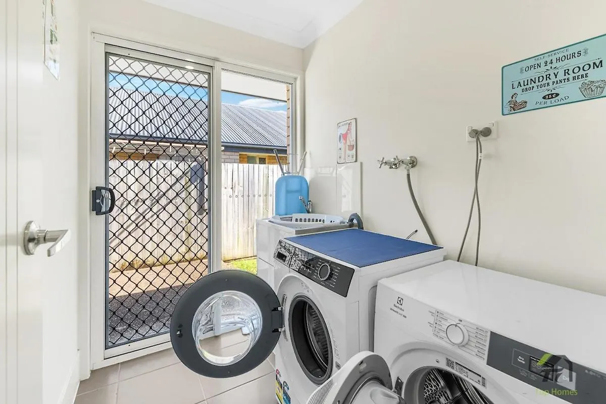 Holiday home Universal Movie World -Close To Everything Pimpama