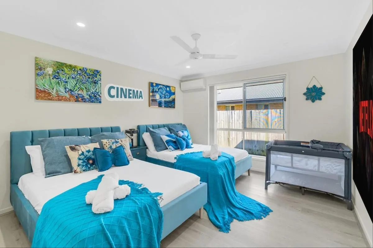 Holiday home Universal Movie World -Close To Everything Pimpama